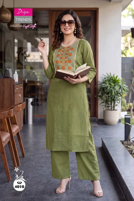 Olive Green Colour Diya Trends Dhabu Cotton Kurtis With Bottom 4010 